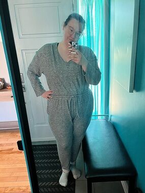Smash + Tess Cozy Gray Knit Drawstring Waist Long-sleeve Jumpsuit Size 2XL